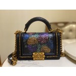 𝗖𝗵𝗮𝗻𝗲𝗹 𝗟𝗲𝗯𝗼𝘆 进口蟒蛇皮 内配小羊皮 最新款重金属手柄包