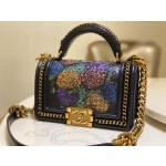 𝗖𝗵𝗮𝗻𝗲𝗹 𝗟𝗲𝗯𝗼𝘆 进口蟒蛇皮 内配小羊皮 最新款重金属手柄包