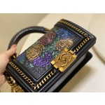 𝗖𝗵𝗮𝗻𝗲𝗹 𝗟𝗲𝗯𝗼𝘆 进口蟒蛇皮 内配小羊皮 最新款重金属手柄包