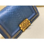 𝗖𝗵𝗮𝗻𝗲𝗹 𝗟𝗲𝗯𝗼𝘆 进口蟒蛇皮 内配小羊皮 最新款重金属手柄包