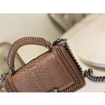 𝗖𝗵𝗮𝗻𝗲𝗹 𝗟𝗲𝗯𝗼𝘆 进口蟒蛇皮 内配小羊皮 最新款重金属手柄包