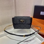 Prada medieval satchel 🎉🎉🎉 1BD622