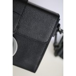 Montaigne matte black 𝙢𝙞𝙣𝙞 box bag