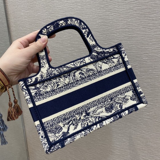 Minitote Tote tiger embroidery series