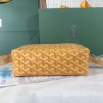 GOYARD Crossbody Camera Bag W26