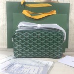 GOYARD Crossbody Camera Bag W26