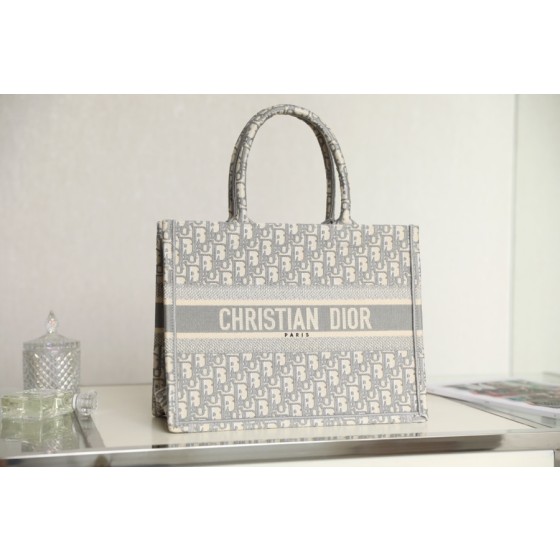 DIOR TOTE old flower pattern