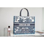 DIOR TOTE Blue Coconut Tree