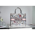 DIOR TOTE Moonflower