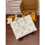 Louis Vuitton tote bag M44571