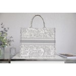 DIOR TOTE Grey Tiger