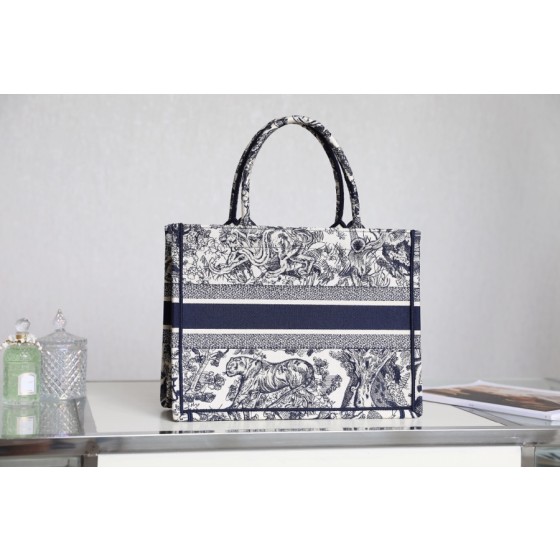 DIOR TOTE Blue Tiger