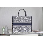 DIOR TOTE Blue Tiger