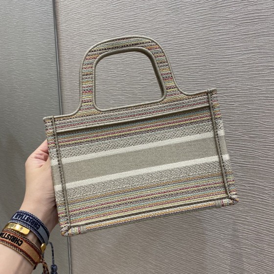 Mini Colorful Stripes Tote's latest stripes collection