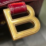 BALENCIAGA 𝐇𝐨𝐮𝐫𝐠𝐥𝐚𝐬𝐬𝐬 𝐒 crocodile-textured cowhide