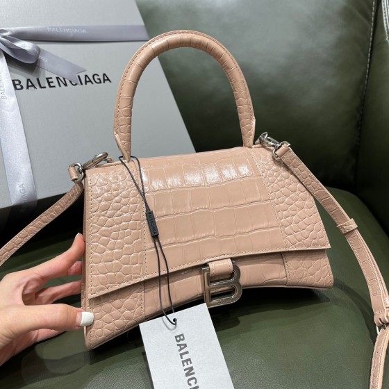 BALENCIAGA 𝐇𝐨𝐮𝐫𝐠𝐥𝐚𝐬𝐬𝐬 𝐒 crocodile-textured cowhide