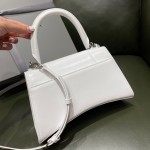 BALENCIAGA 𝐇𝐨𝐮𝐫𝐠𝐥𝐚𝐬𝐬 𝐒 时尚界的沙漏包