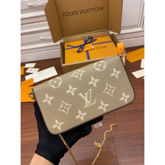 Louis Vuitton M69977