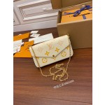 Louis Vuitton M80498