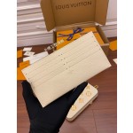Louis Vuitton M80498