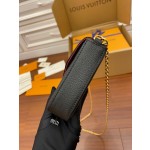 Louis Vuitton M80482