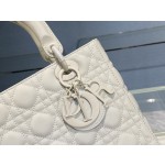 Dior lady 24cm matte white