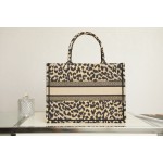 DIOR TOTE Leopard Print Shopping Bag