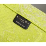 DIOR TOTE Fluorescent green embroidery