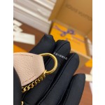 Louis Vuitton Mahjong bag M80501
