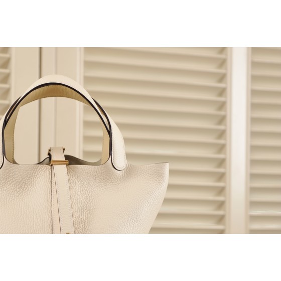 picotin18 milkshake white wrist with chicken yellow TC skin