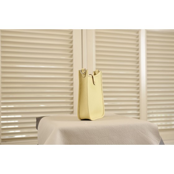 evelyne chick yellow silver buckle TC