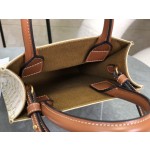 CELINE 𝐌𝐢𝐧𝐢𝐓𝐨𝐭𝐞 Model: 194372