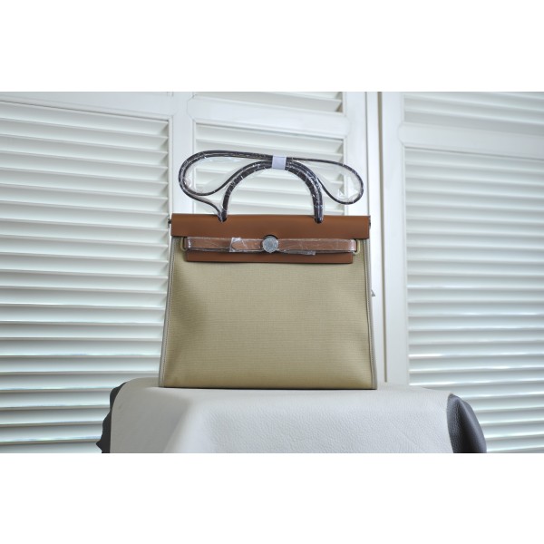 HERBAG31 saddle patchwork trench coat gray