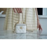 𝗖𝗛𝗔𝗡𝗘𝗟 ❥𝟚𝟘𝟚1 Advanced Handcraft Workshop Double Golden Ball 𝑴𝒊𝒏𝒊 box bag