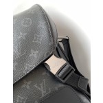 Louis Vuitton Messenger MM Voyager Messenger Bag
