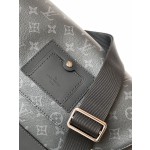 Louis Vuitton Messenger MM Voyager Messenger Bag