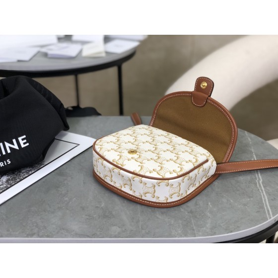 CELINE 𝑀𝑛𝑛𝑛 Saddle bag model: 196702