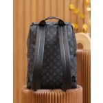 Louis Vuitton 𝘿𝙄𝙎𝘾𝙊𝙑𝙀𝙍𝙔 Backpack M43186