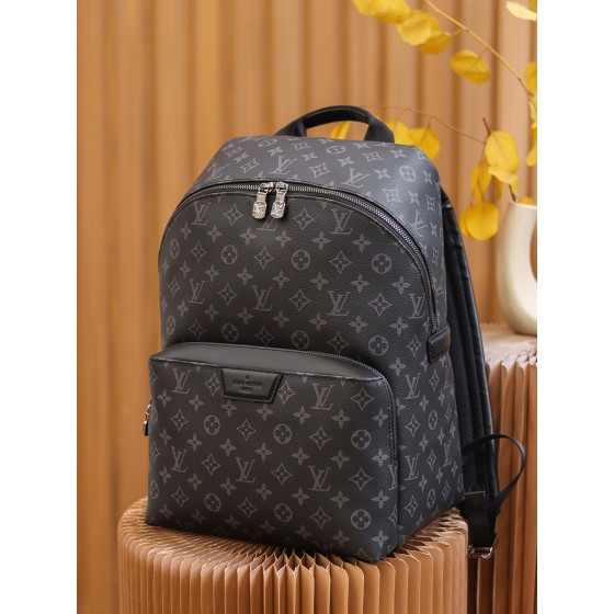 Louis Vuitton 𝘿𝙄𝙎𝘾𝙊𝙑𝙀𝙍𝙔 Backpack M43186