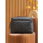 Louis Vuitton 𝘿𝙄𝙎𝘾𝙊𝙑𝙀𝙍𝙔 Backpack M45218