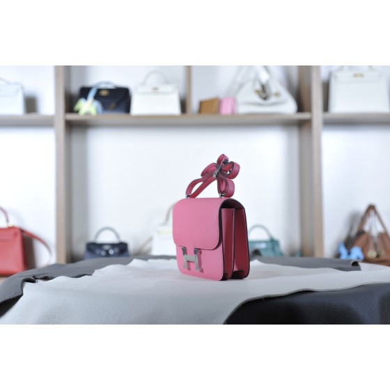 Kangkang 19 lipstick powder silver buckle epsom leather