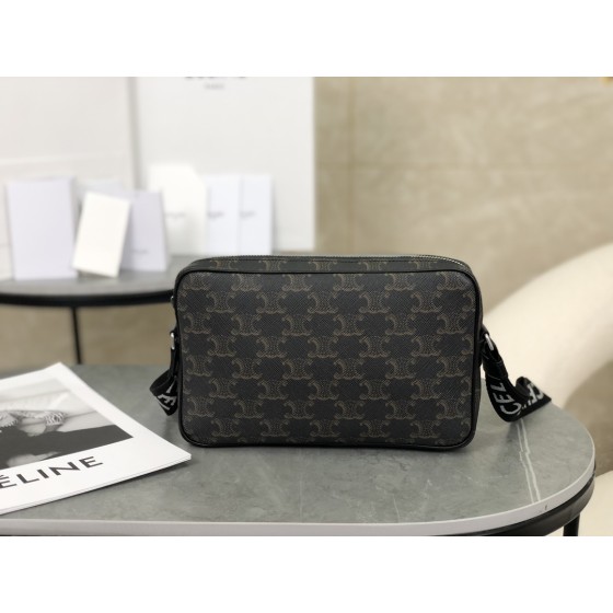 CELINE medium size messenger bag model: 197202