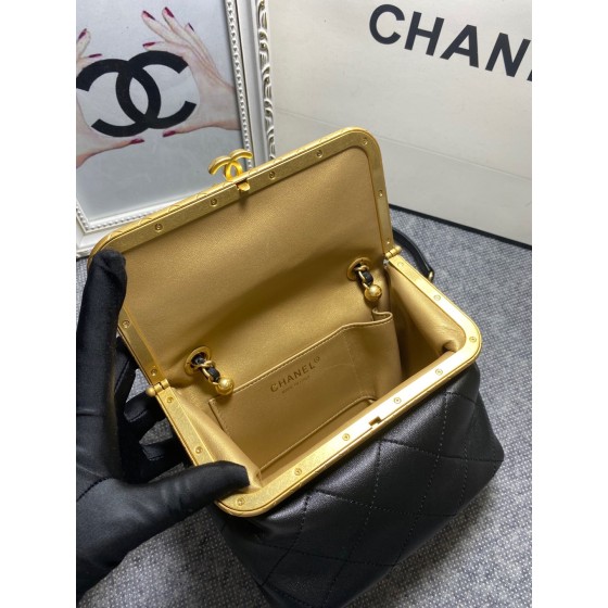 CHANEL Advanced Handicraft Workshop Series Large AS1886