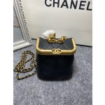 CHANEL Advanced Handicraft Workshop Series Large AS1886