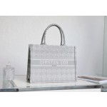 DIOR TOTE embroidered vine check grey