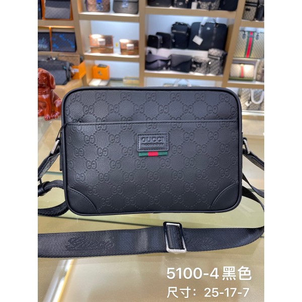 Gucci- Crossbody BagModel: 5100-4