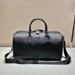 Prada travel bag 🎉 2VC018