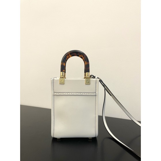 FENDI Logo embossed tortoiseshell portable crossbody cute