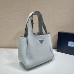 Prada bucket bag ✨ 1BC127