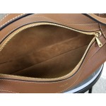 CELINE New Underarm Bag Model: 197443